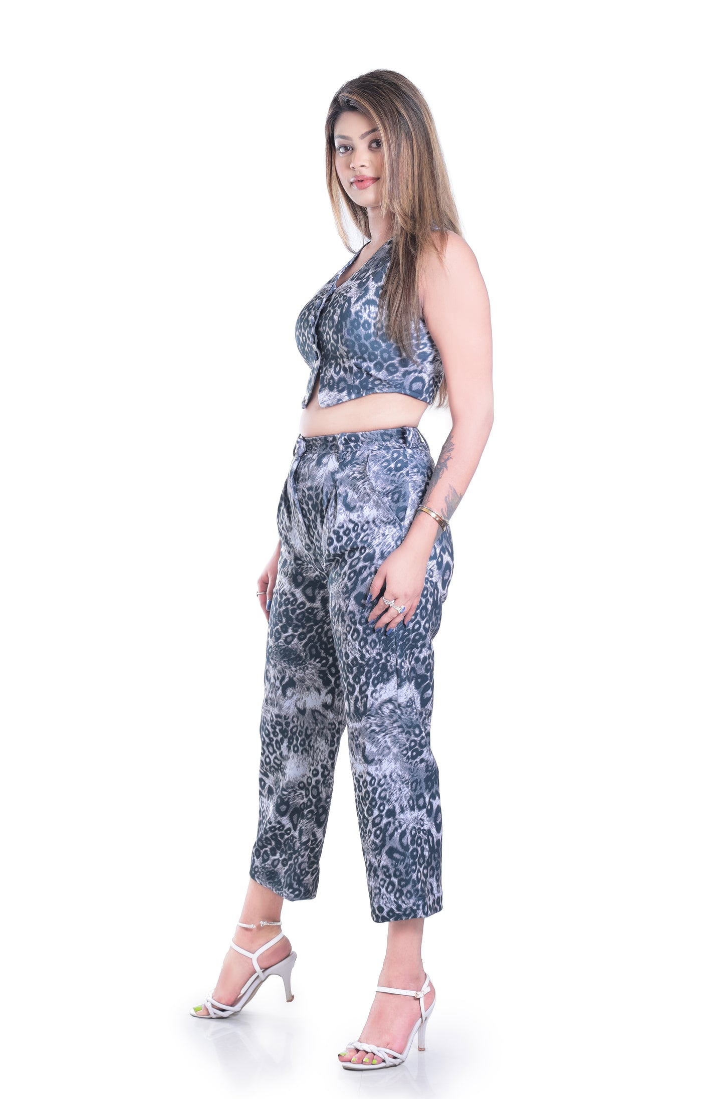 Women's Animal Print Sleeve less Co-ord Set with Crop Top